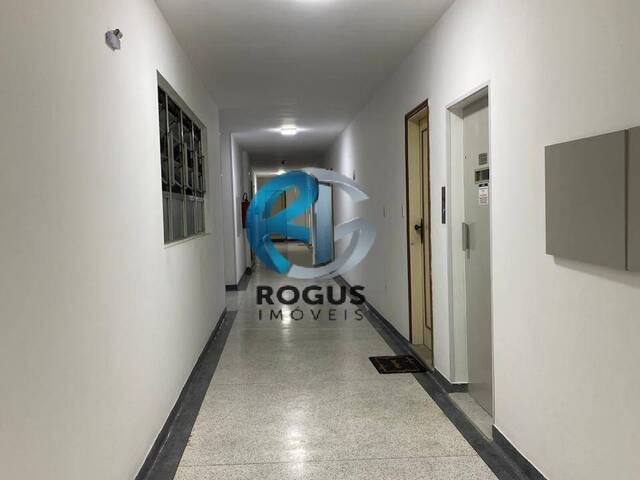 #310 - Apartamento para Venda em Santos - SP
