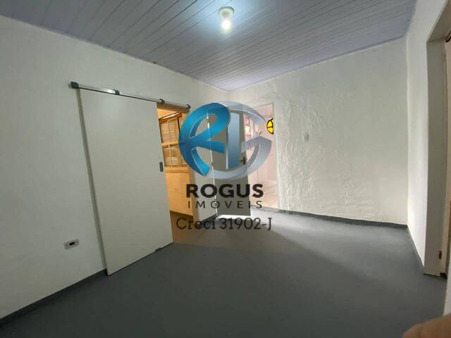 #311 - Casa para Venda em Santos - SP